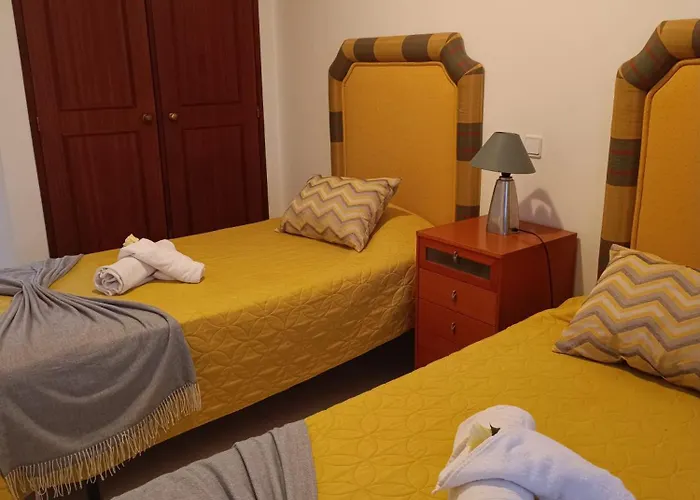 4a Atlantico T2 - Casas & Papeis *