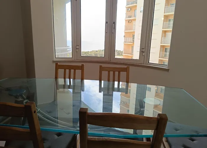 4a Atlantico T2 - Casas & Papeis